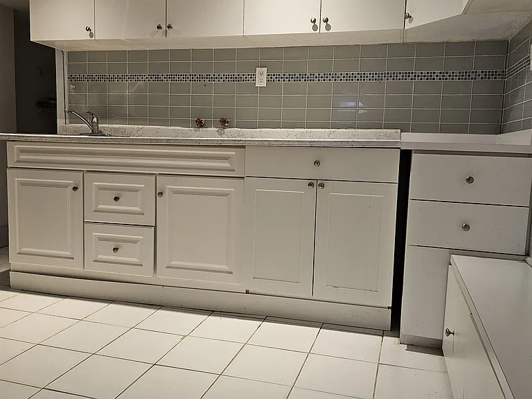 222 Patricia Ave — Photo 13