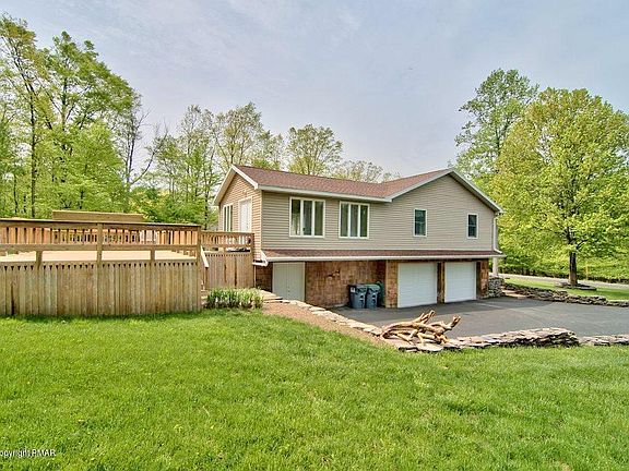 4th image of 219 Melvin Ln