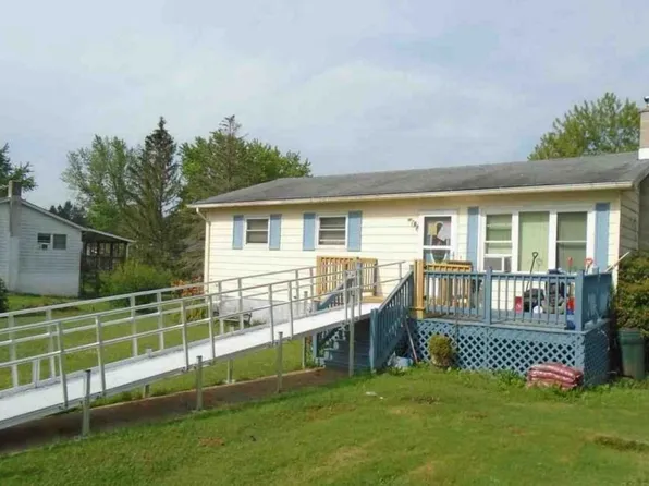 15 Karin Dr, Tunkhannock, PA 18657