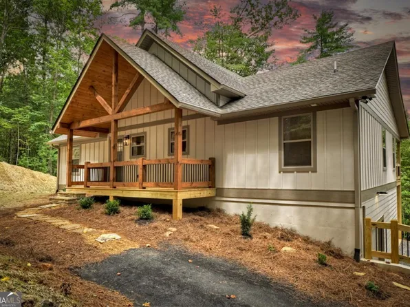 190 Monocle Dr, Ellijay, GA 30540