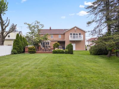 13 Evans Avenue, Albertson, NY, 11507