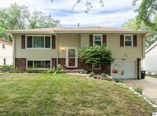 14848 Holmes St, Omaha, NE 68137