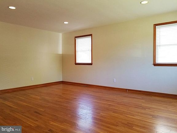 4th image of 5732 Granate Ct