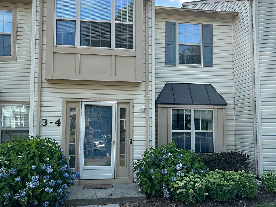 1st image of 3 Whistler Dr APT 4