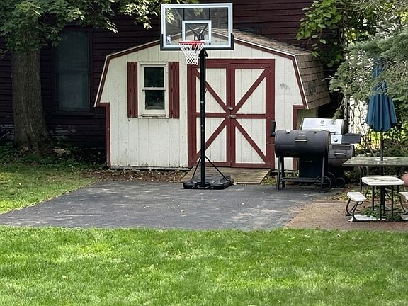 basketball court