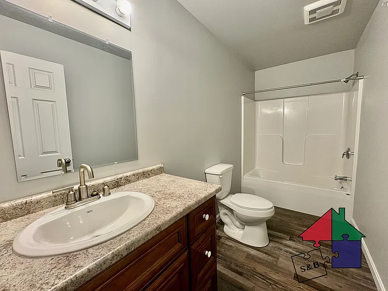 39 Cornelia Ct — Photo 19