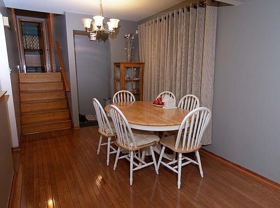 5th image of 10320 S Avenue O