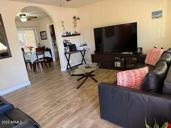 4th image of 812 W Villa Rita Drive