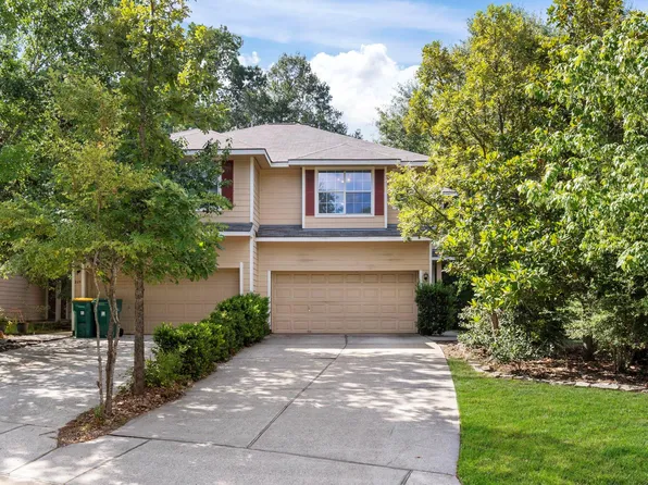 229 E Summer Haze Cir, Spring, TX 77382