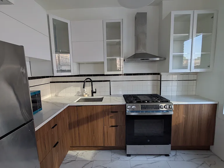 87 Chestnut Ave #1F — Photo 6