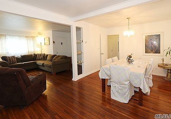 5th image of 66 Nassau Ave