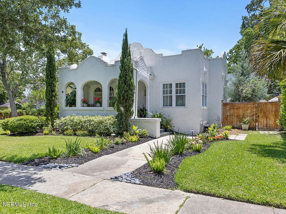 1st image of 1290 BELVEDERE Avenue