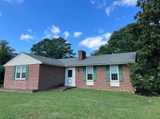 216 Washington Ave, Warsaw, VA 22572