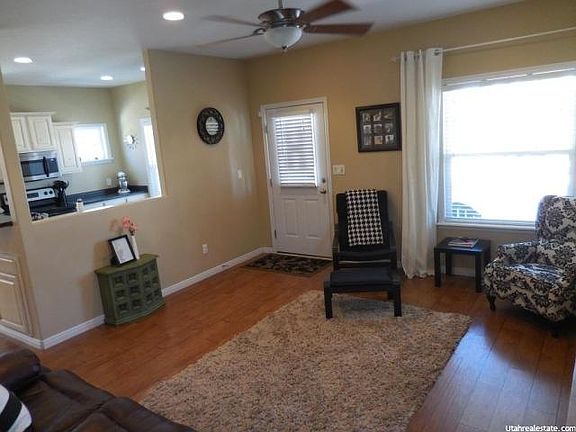 4th image of 4917 W Firmont Dr