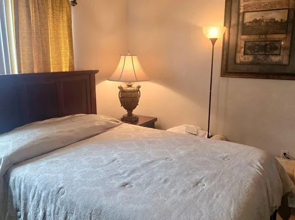 (undisclosed Address), Deltona, FL 32738