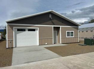 2215 Steamboat Ln, La Grande, OR 97850