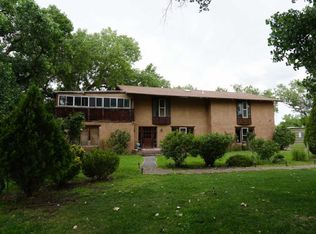 101 Priestly Rd, Corrales, NM 87048