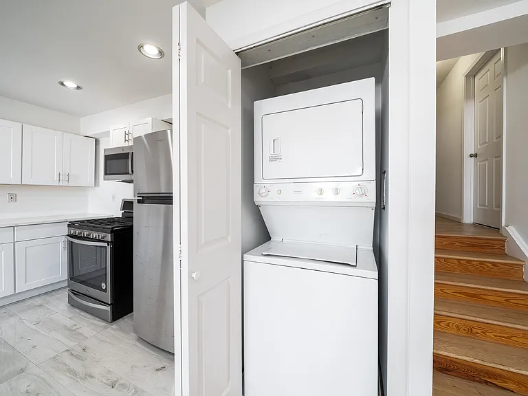 8909 Riverside Pl #1 — Photo 8