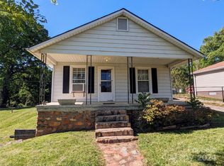 80 Grove St, Marion, NC 28752