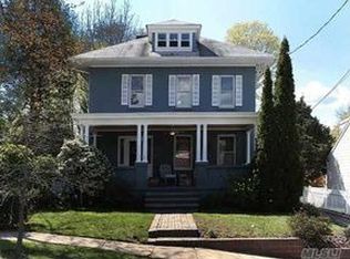 72 Burtis Ave, Oyster Bay, NY 11771