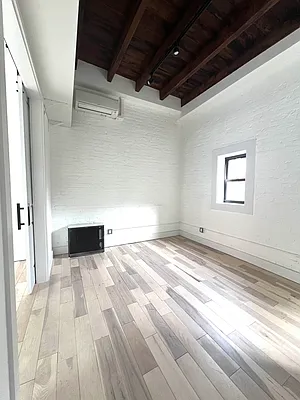 Rented by Nolita Group | media 6