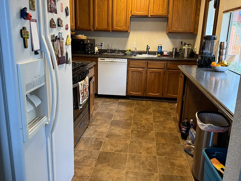 9522 4th Ave NE — Photo 9