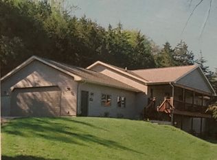 1715 249th St, Decorah, IA 52101