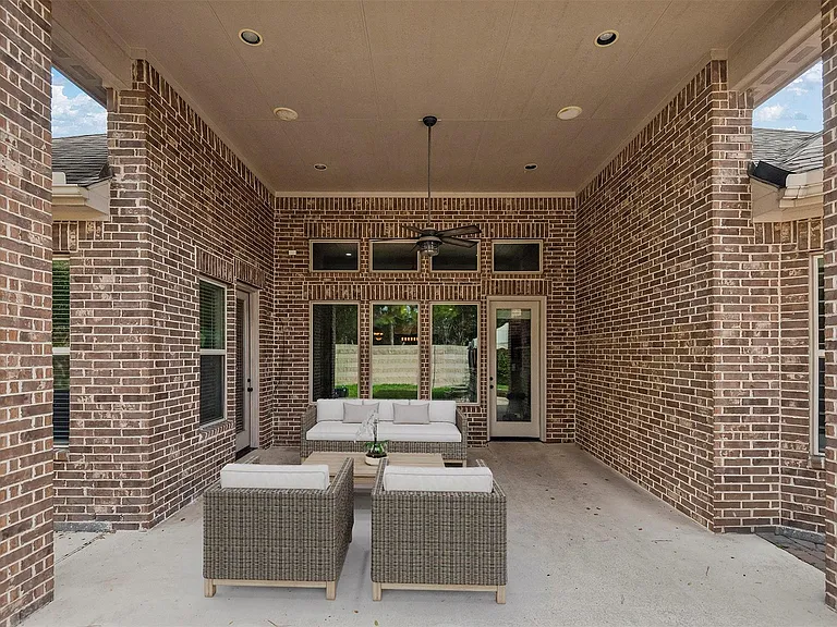 3502 Gambel Dr — Photo 32