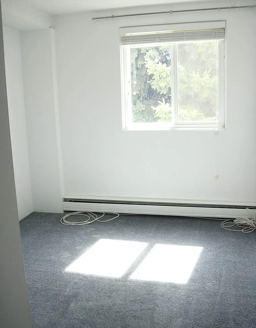 Elk Apartments — Photo 3