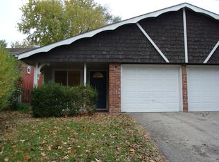 709 Arizona St, Lawrence, KS 66049