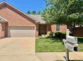 3224 Renee Dr, Evansville, IN 47711