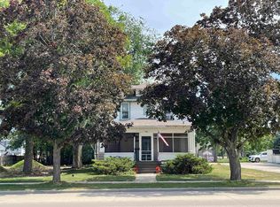 906 1st Ctr, Brodhead, WI 53520