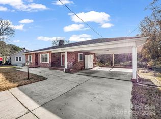 1586 Kings Rd, Shelby, NC 28150