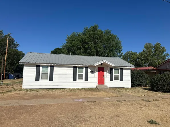 807 Avenue H, Hale Center, TX 79041