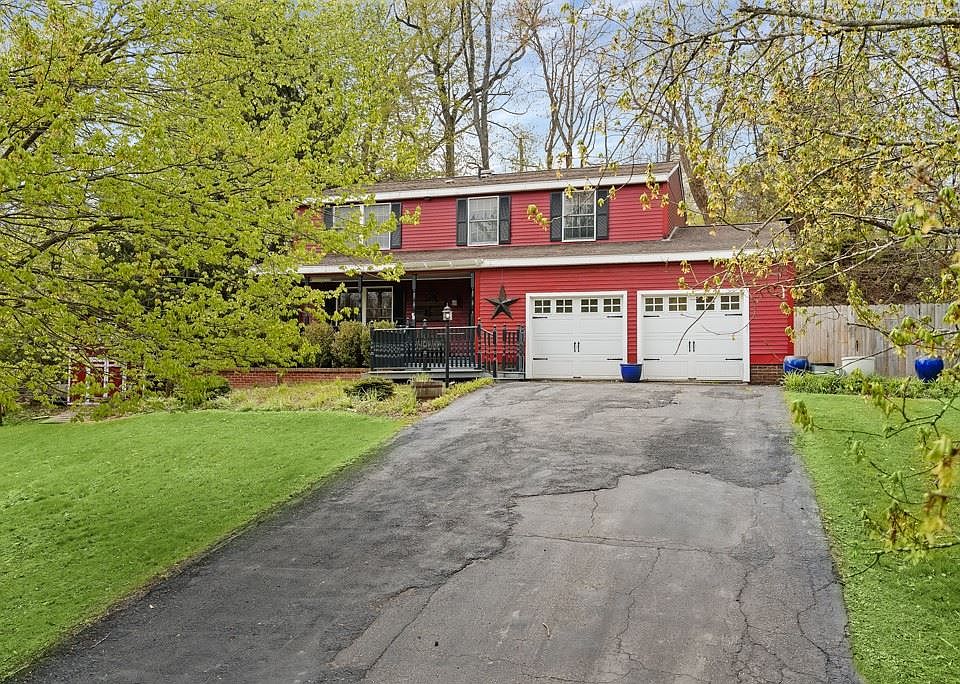 1st image of 1219 Lakevue Dr