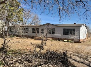 10108 N 2391st Rd, Weatherford, OK 73096