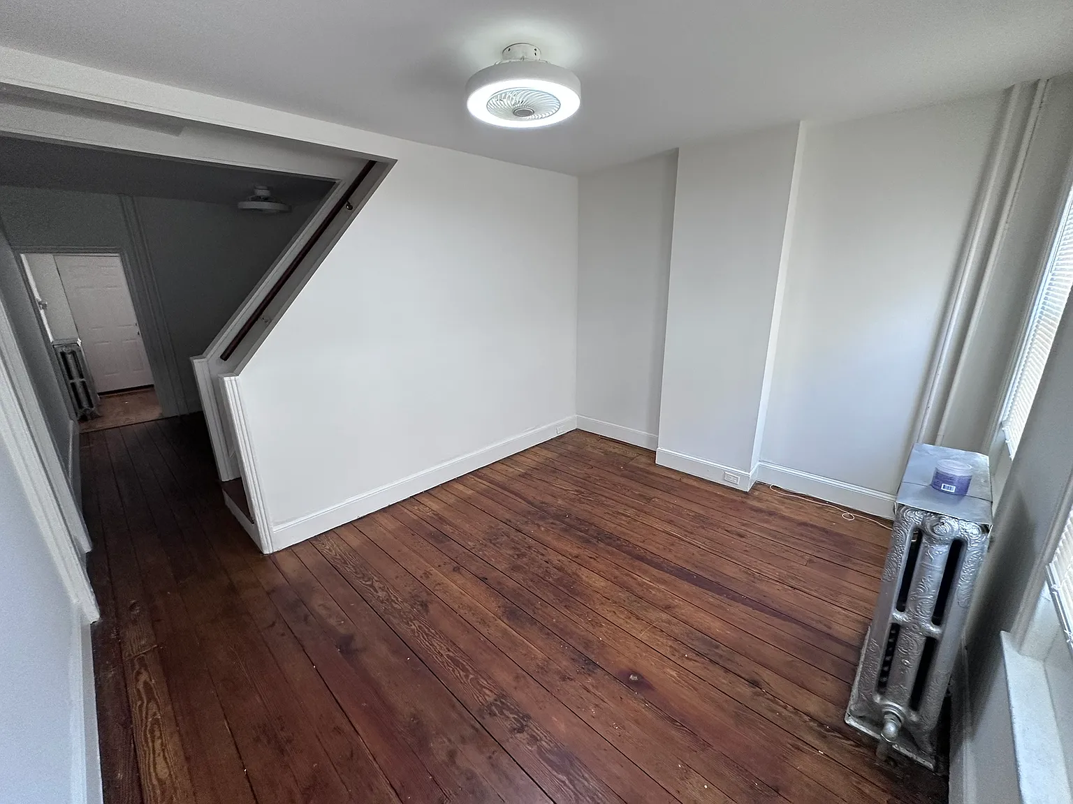 2 bed, 1.5 bath, 700 sqft, $1,395 — Photo 2