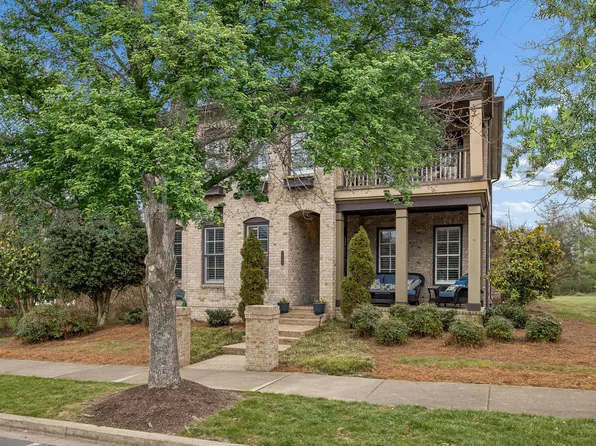 1200 Vintage Grove Ln, Franklin, TN 37064