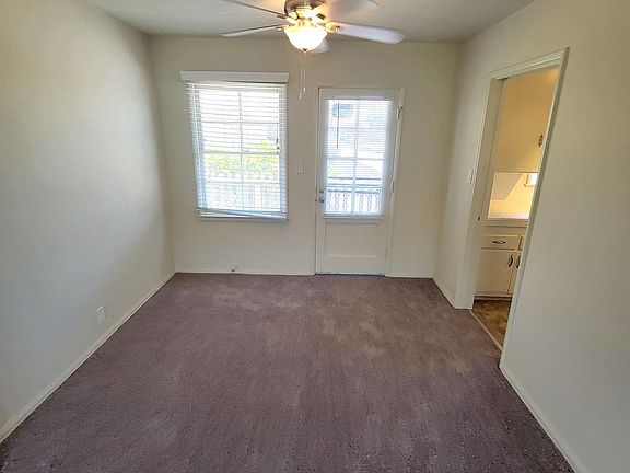 4th image of 4467 1/2 Le Park Dr #4429L