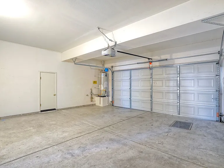 2938 W Canyon Ave W — Photo 35