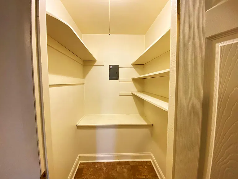 132 N Wayne Ave #7 — Photo 12