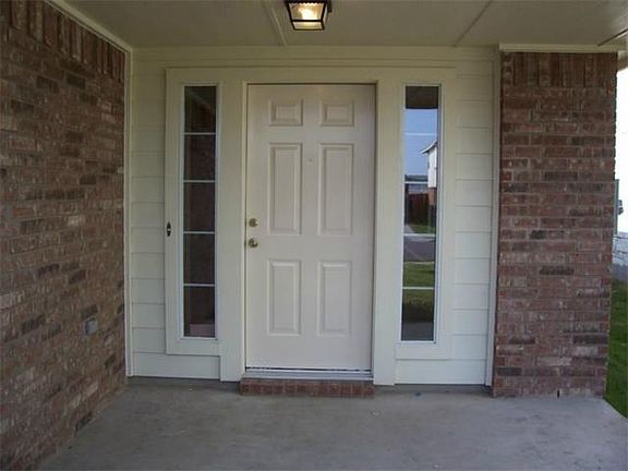 3rd image of 12832 Dwight Eisenhower St
