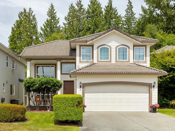 1237 Amazon Dr, Pt Coquitlam, BC V3B 7Y9