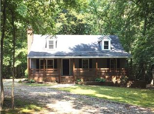 2406 Goodluck Rd, Maidens, VA 23102