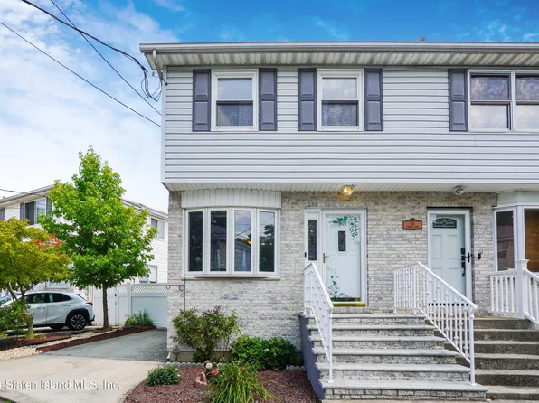 16 Vanessa Ln, Staten Island, NY 10312