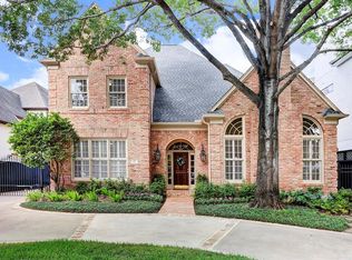 415 Terrace Dr, Houston, TX 77007