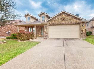 970 Austin Ln, Lavon, TX 75166
