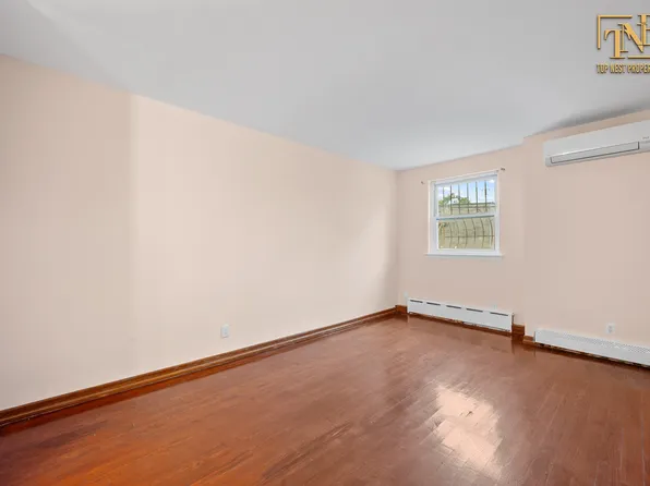 4812 Bedford Avenue image 7 of 17