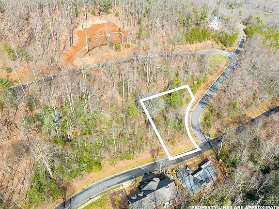 2nd image of 53 Old Lafayette Ln #30
