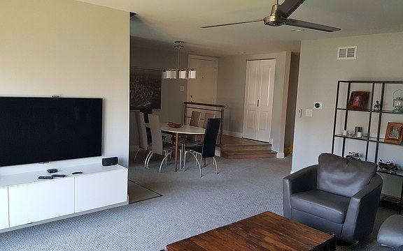 3rd image of 9146 Sandpiper Ct #0